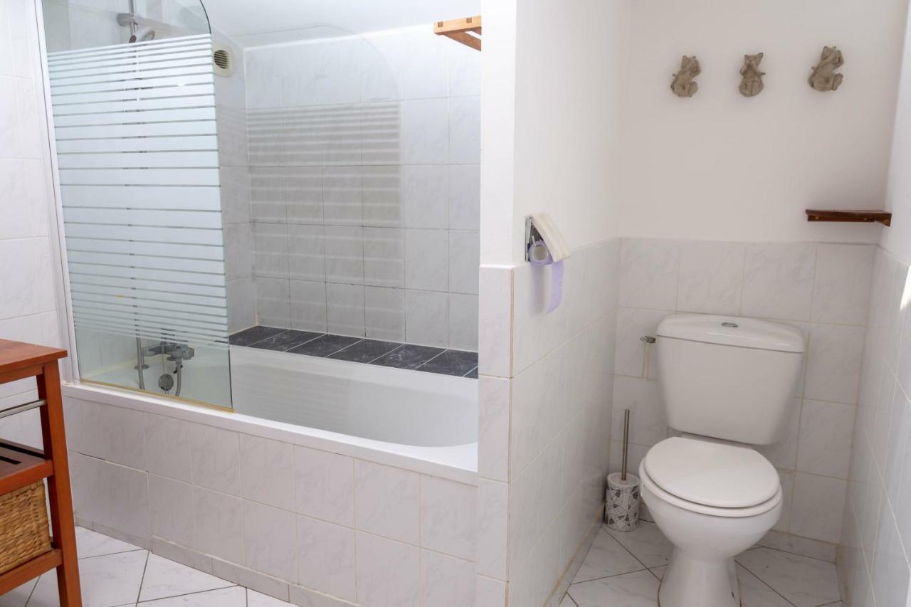 Les Tremieres Villa Le Thou Bagian luar foto