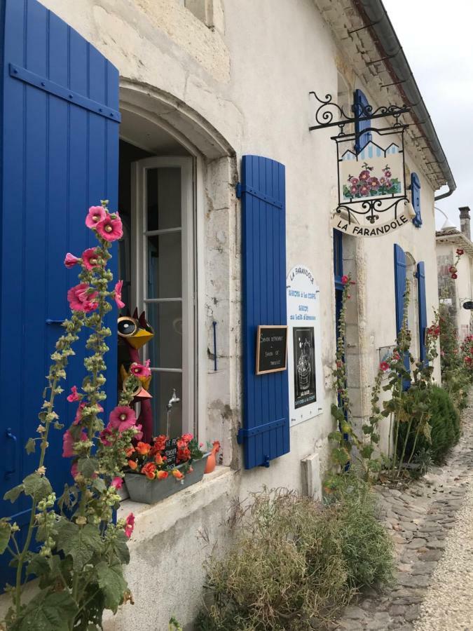 Les Tremieres Villa Le Thou Bagian luar foto